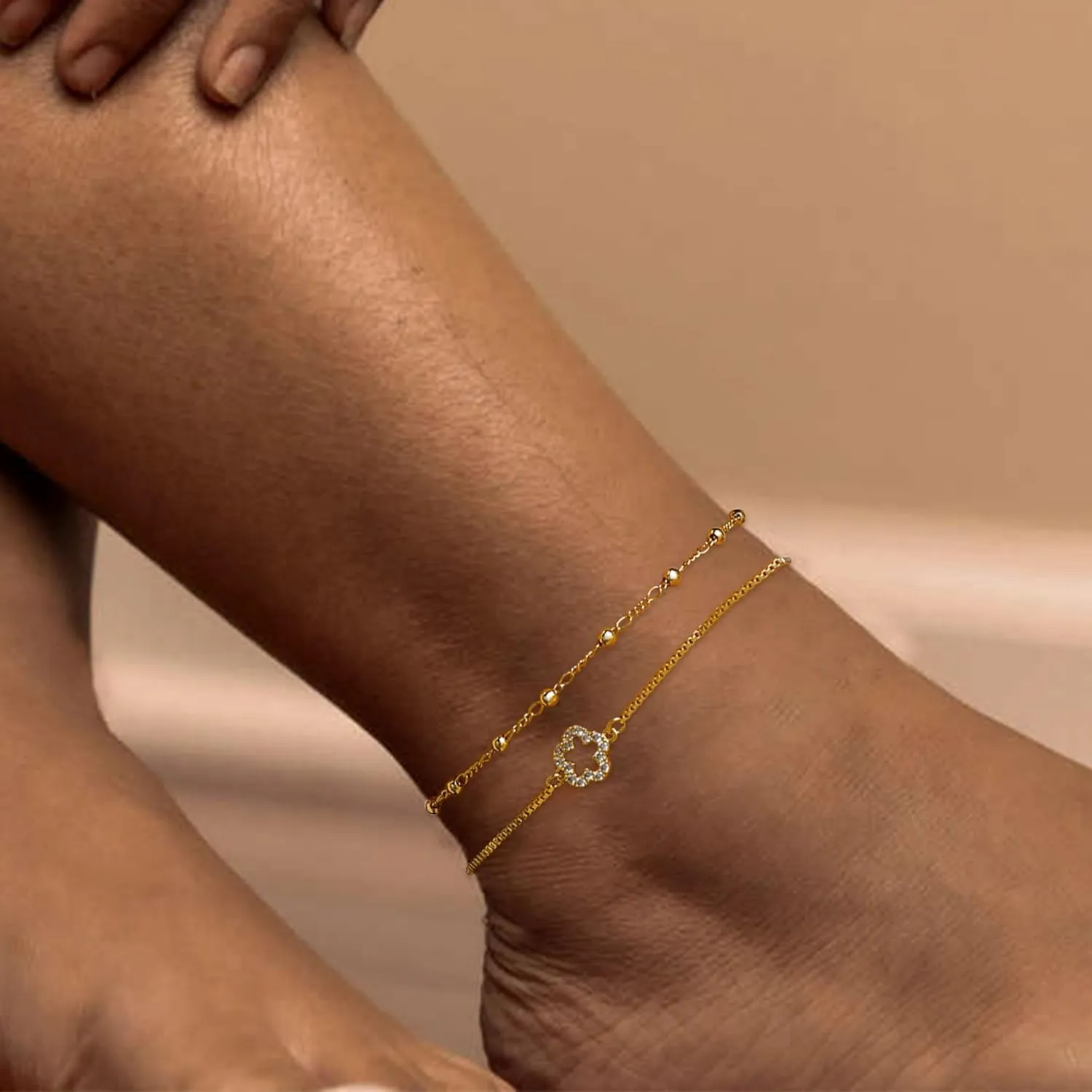 Ankle Bracelets for Women,Dainty Gold Anklet 14k Gold Plated Summer Pearl Anklets for Women Waterproof Non Tarnish Pearl Anklet Set Cute Beded Chain Anklets for Women Beach Gold Jewelry
