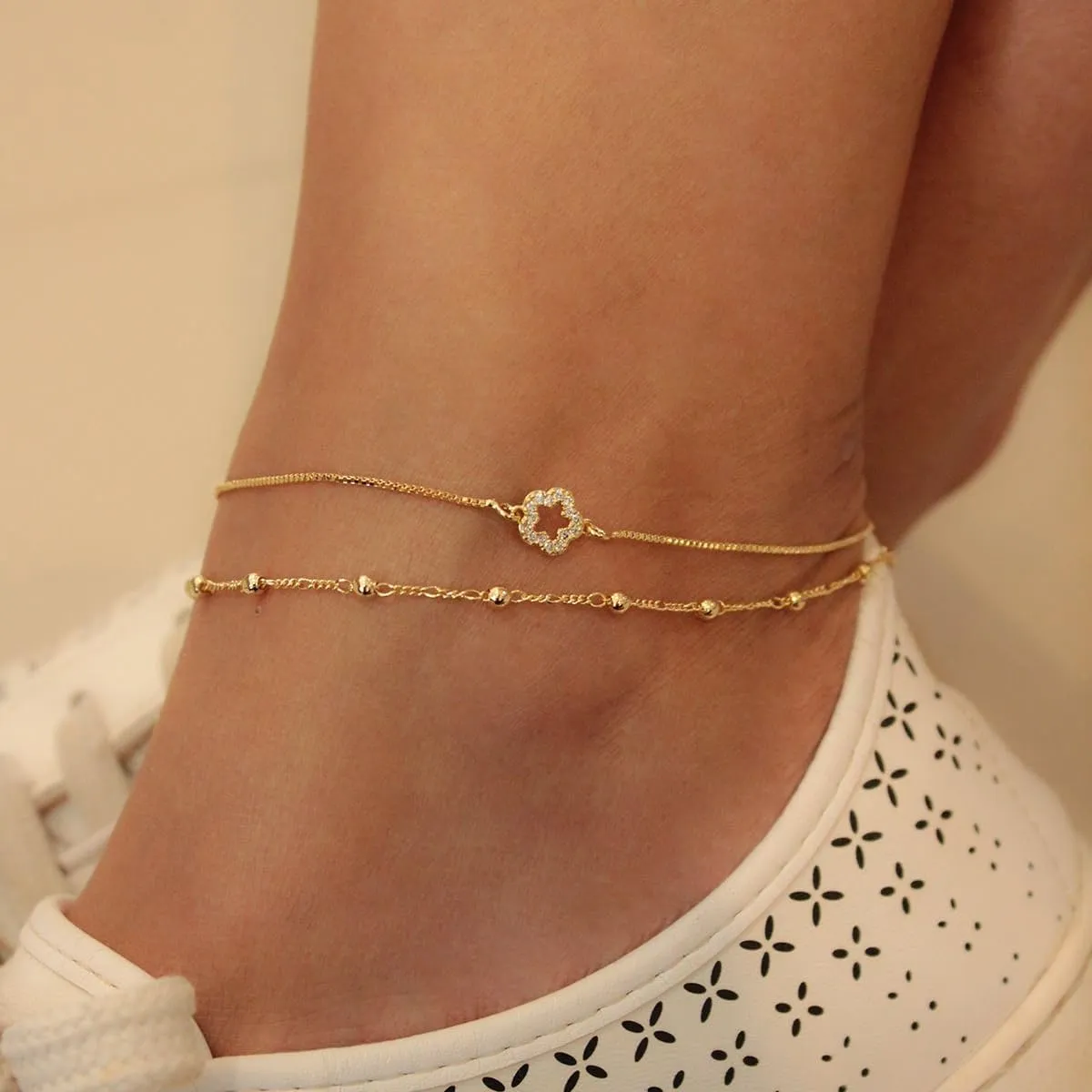 Ankle Bracelets for Women,Dainty Gold Anklet 14k Gold Plated Summer Pearl Anklets for Women Waterproof Non Tarnish Pearl Anklet Set Cute Beded Chain Anklets for Women Beach Gold Jewelry