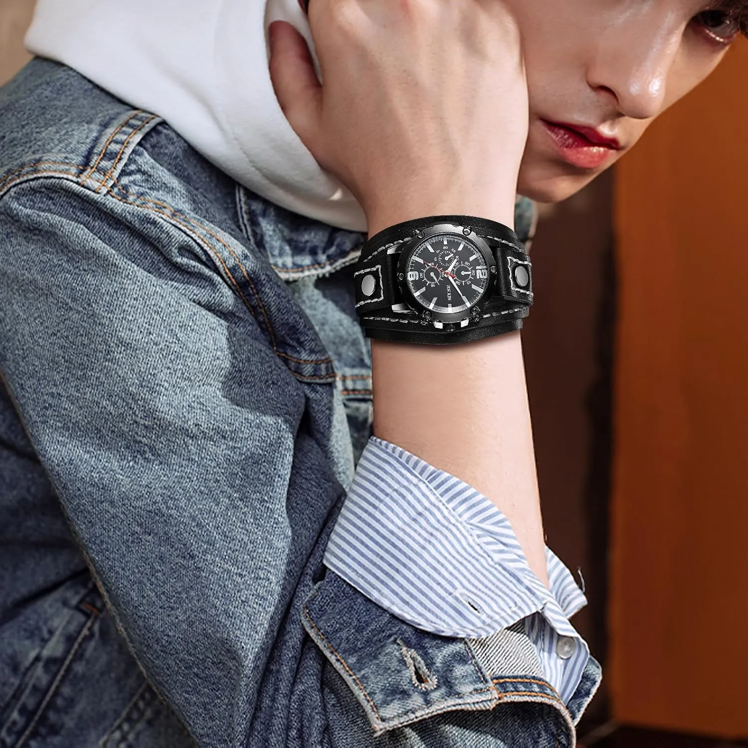 Avaner Men's Punk Leather Watches: Retro Vintage Steampunk Wide Band Quartz Cuff Wrsit Watches