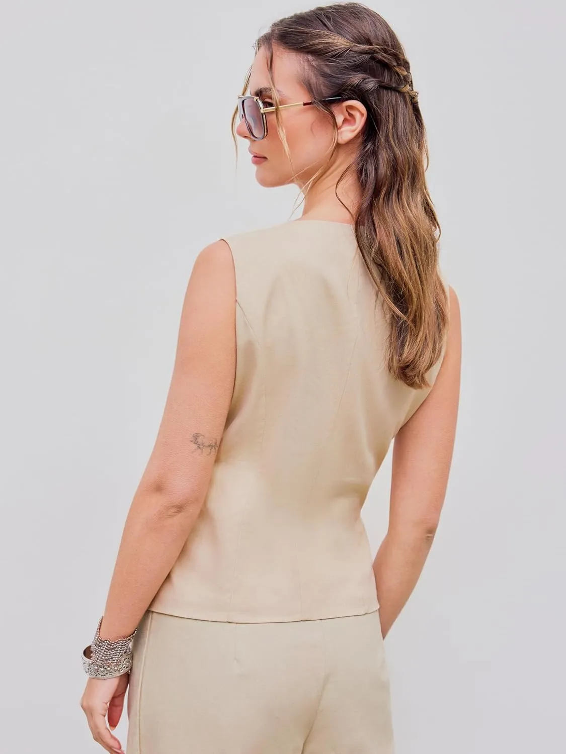CIDER Linen-Blend V-Neck Solid Knotted Vest