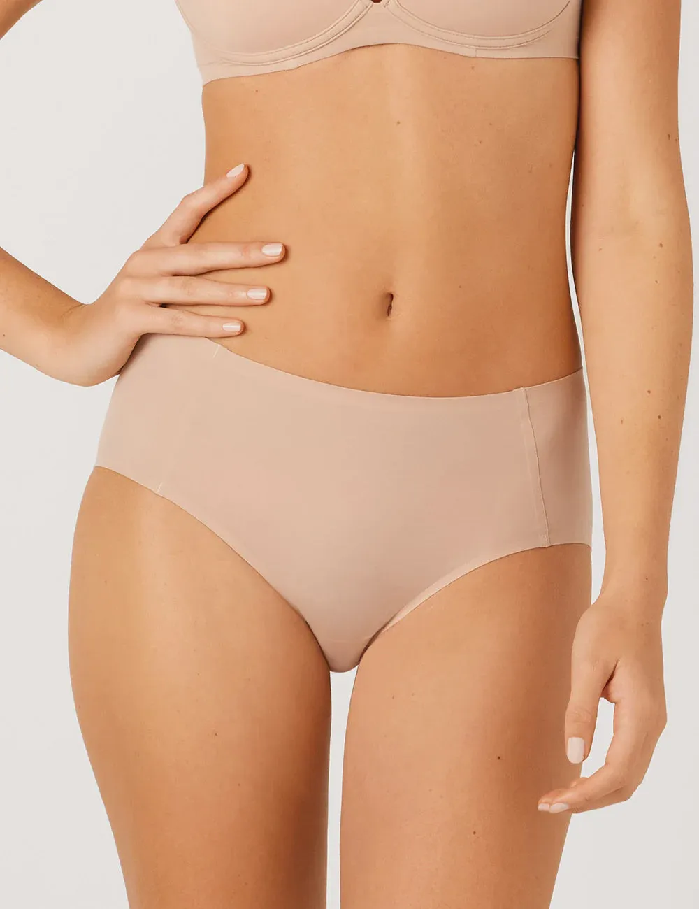 Dream Midi Brief (Praline)