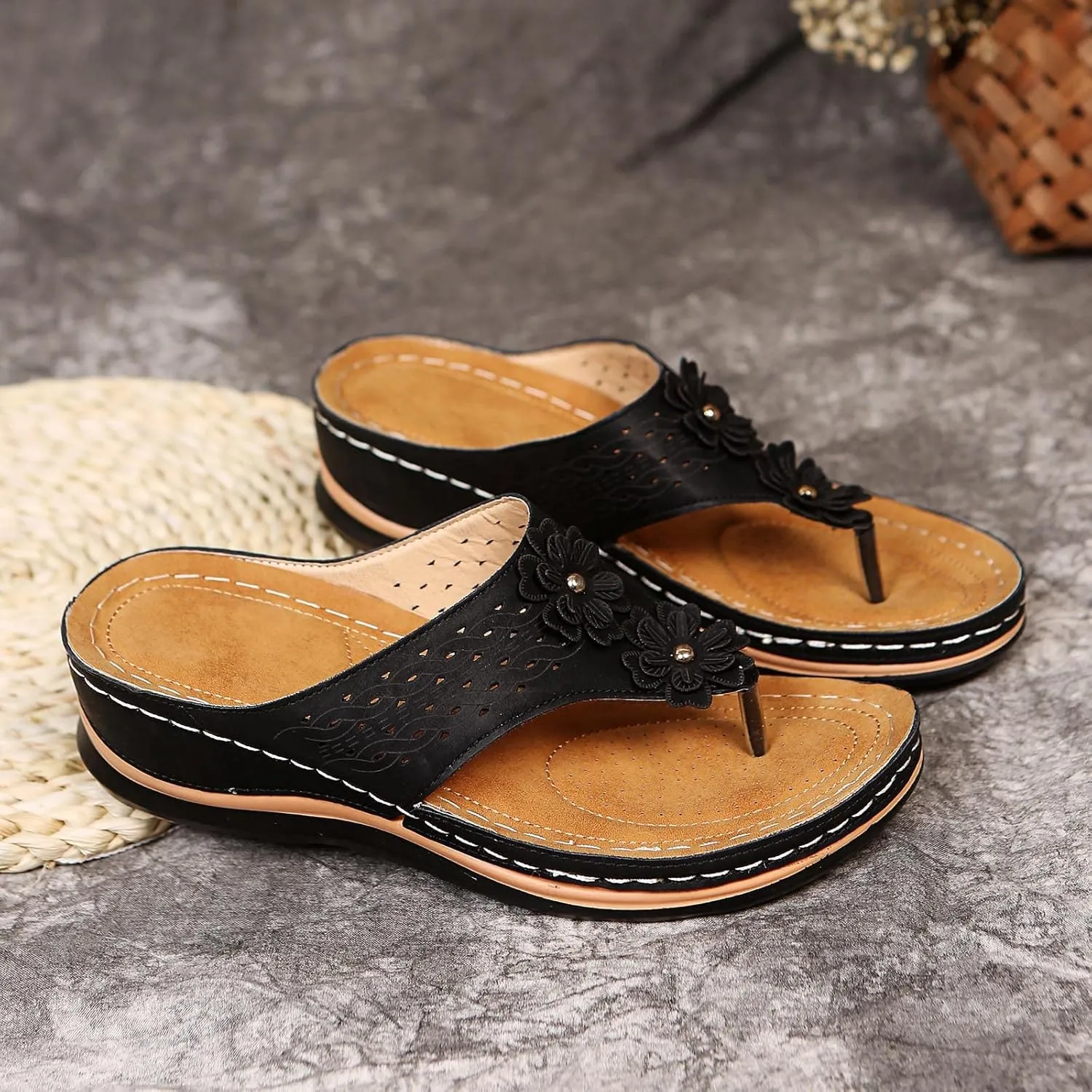 Eduavar Sandals Women Dressy Summer, Women Sandals Dressy Summer Beach Sandals Breathable Flip Flops Sandals Slippers