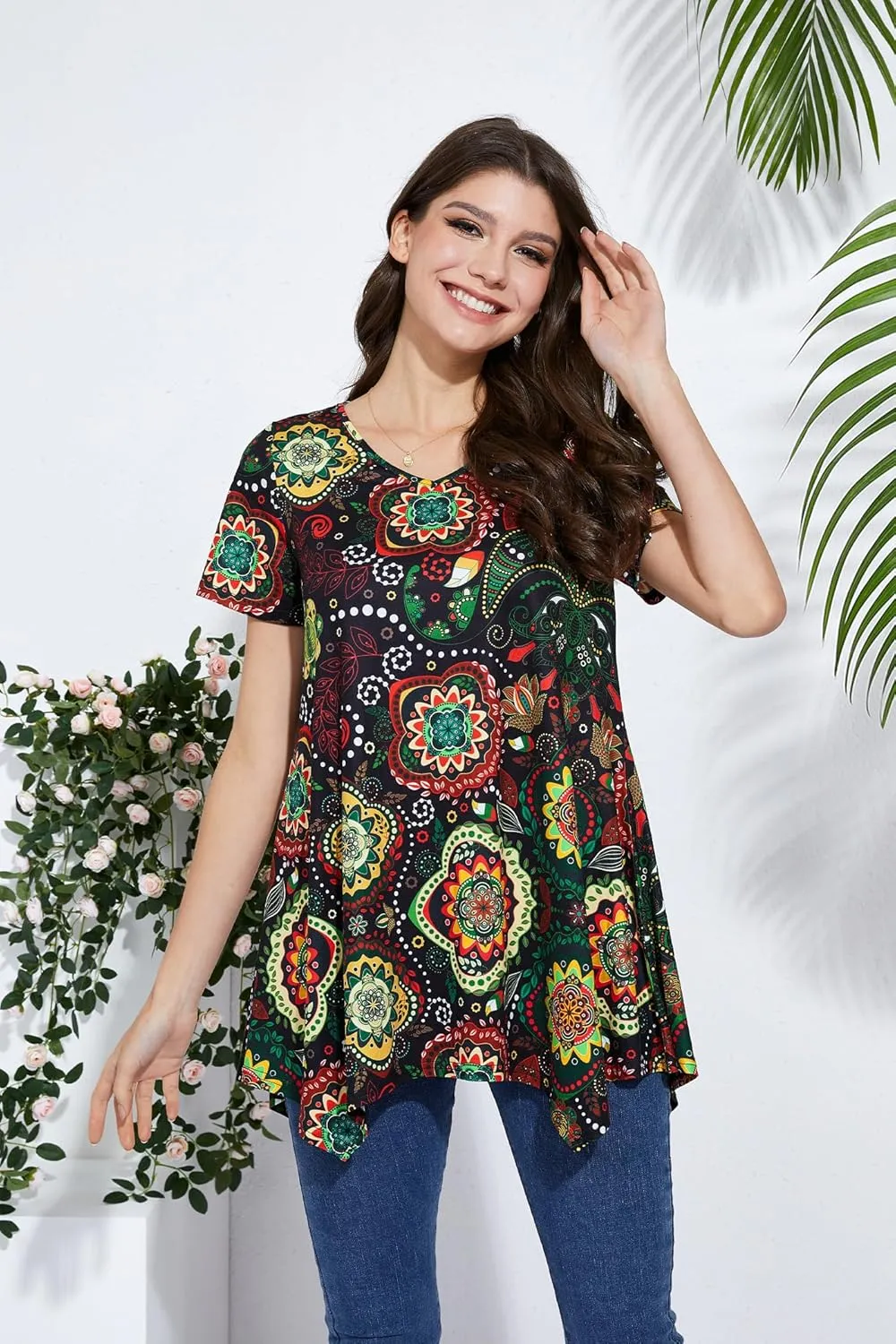 ENMAIN Womens Tunic Tops Short Sleeve Plus Size Summer Tunic Tops to Wear with Leggings Printed T-Shirt Floral Blouses