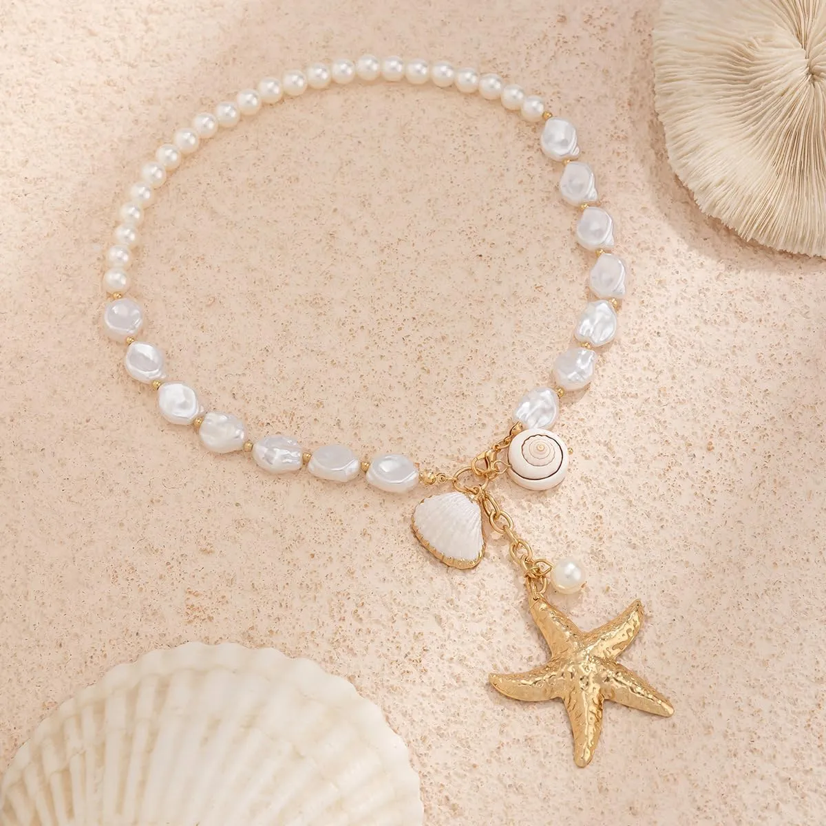 Gold Starfish Necklaces for Women Sea Shell Mermaids Necklaces Mermaid Beach Charm Necklace Mermaids Shell Beaded Choker Necklace Trendy Summer Jewelry