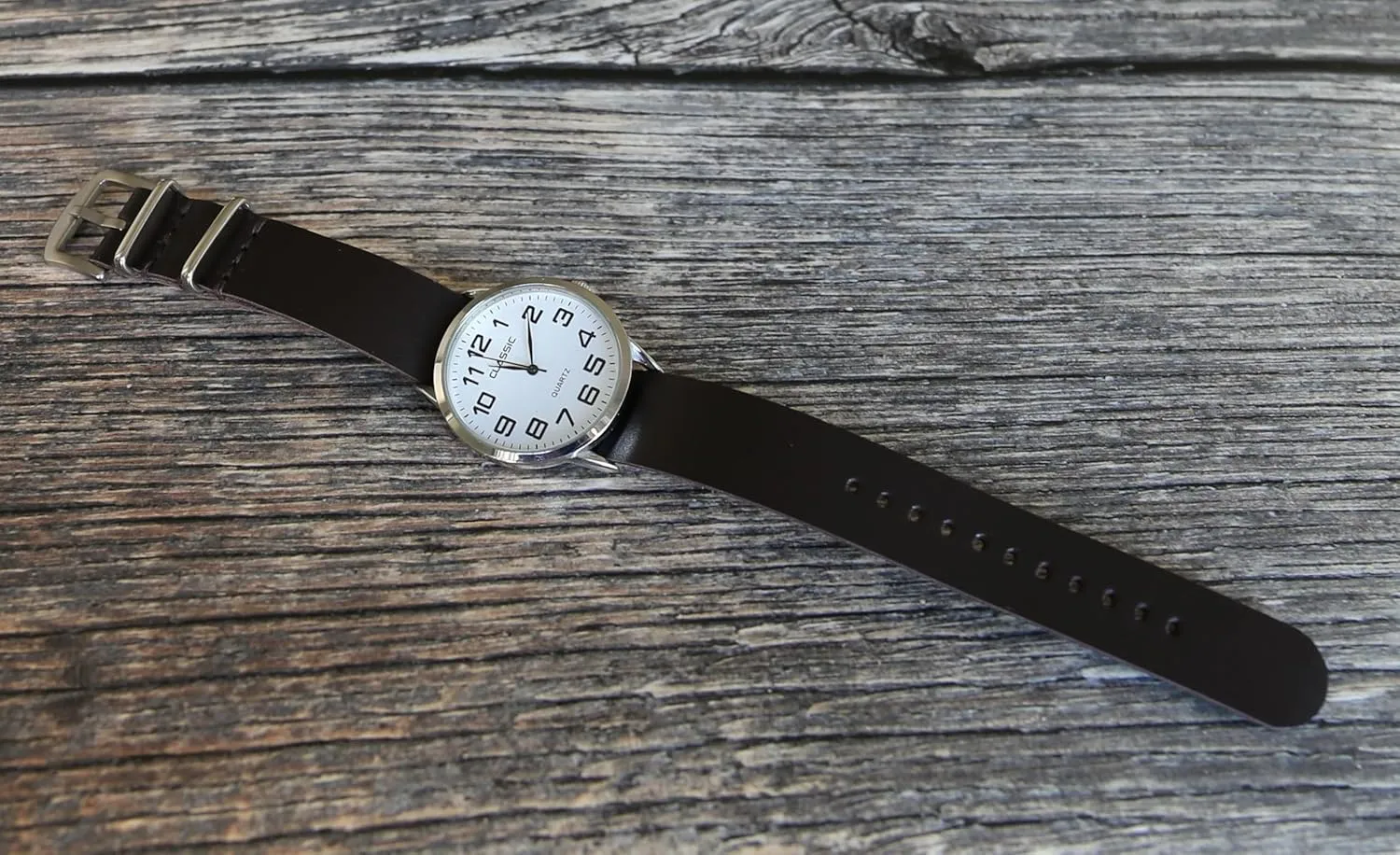 Handmade Slim Leather Watch Strap - Dark Brown Single-Pass Band, Crazy Horse Leather, Sizes 18-26mm, Minimalist Military-Style Design for Men & Women