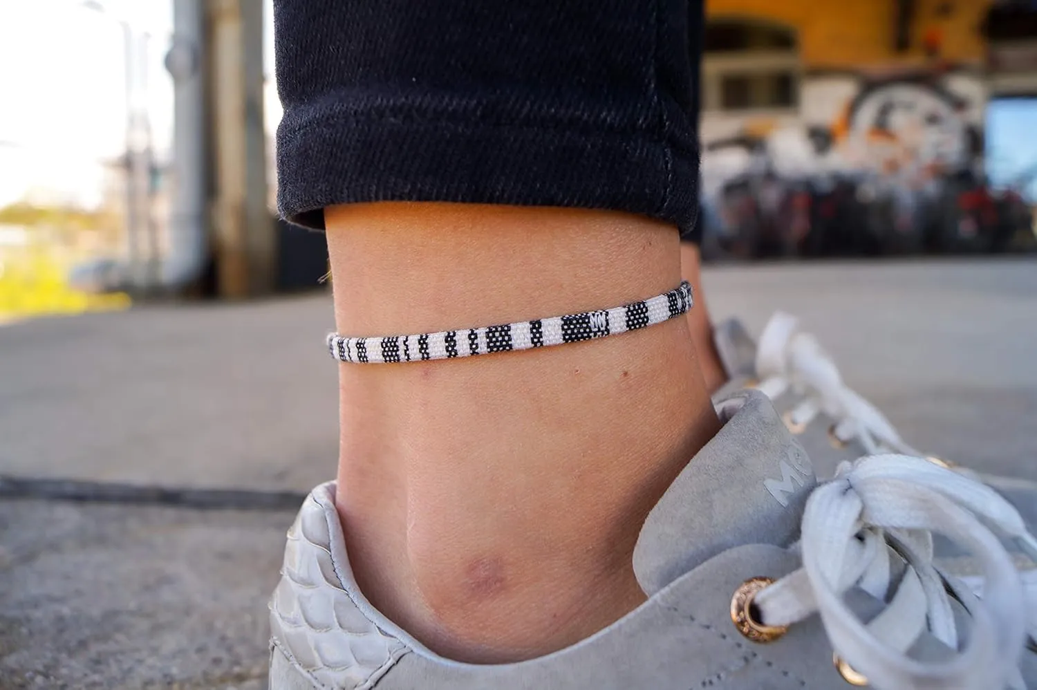 Made by Nami Surfer Anklet for Men and Women Waterproof and Adjustable Surfer Ankle Bracelet String Ankle Bracelet Beach Accessory for Ethnic Hippie Style (White)