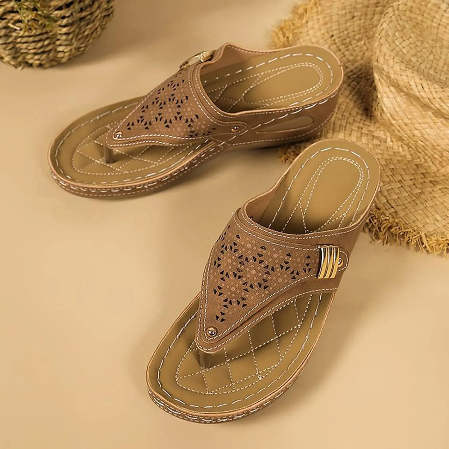 Orthopedic Sandals for Women 2025 Breathable Mesh Hollow Sports Sandals Summer Comfortable Sandals Orthotic Flip-Flop