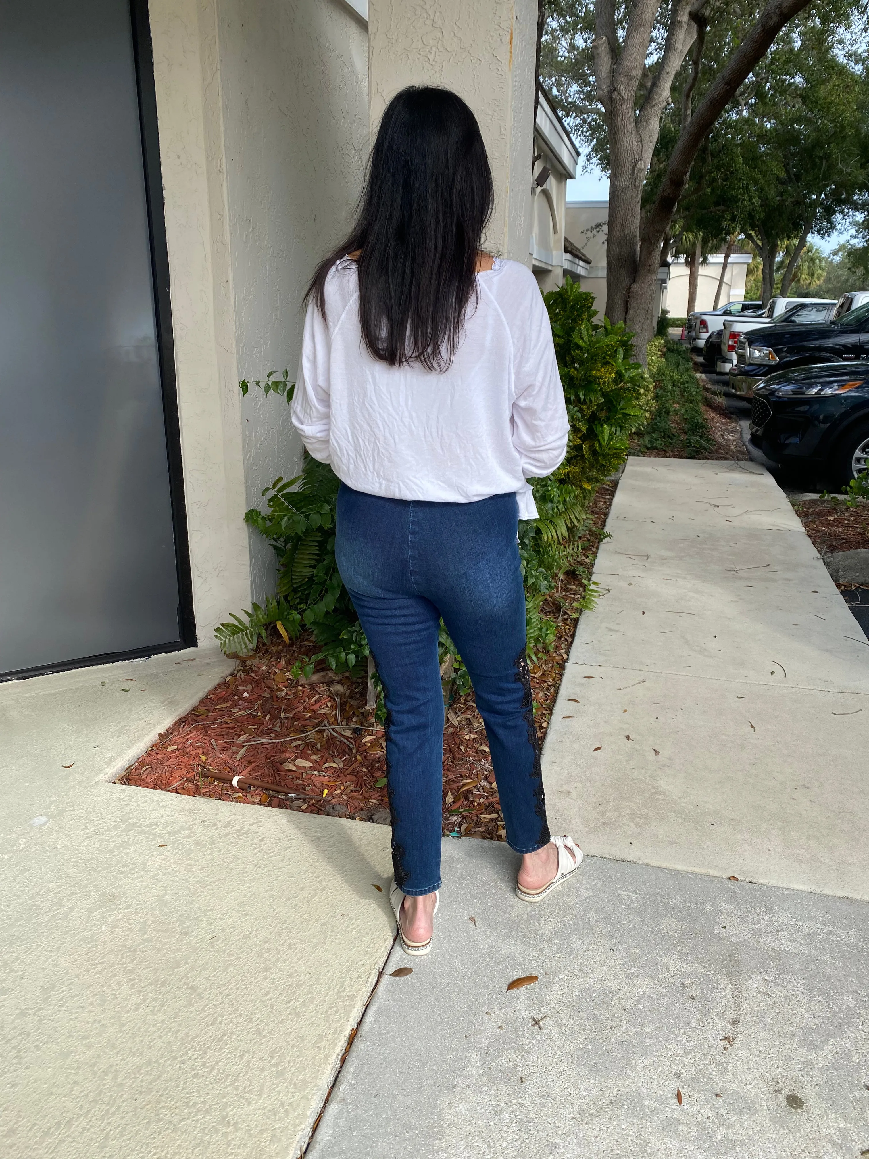 Pull on with Lace Detail