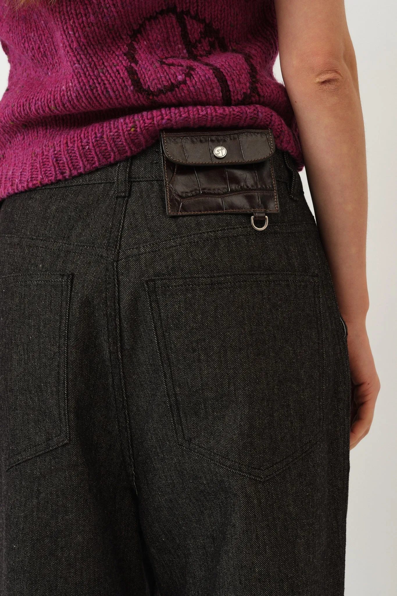 Shake Jeans — Black/White