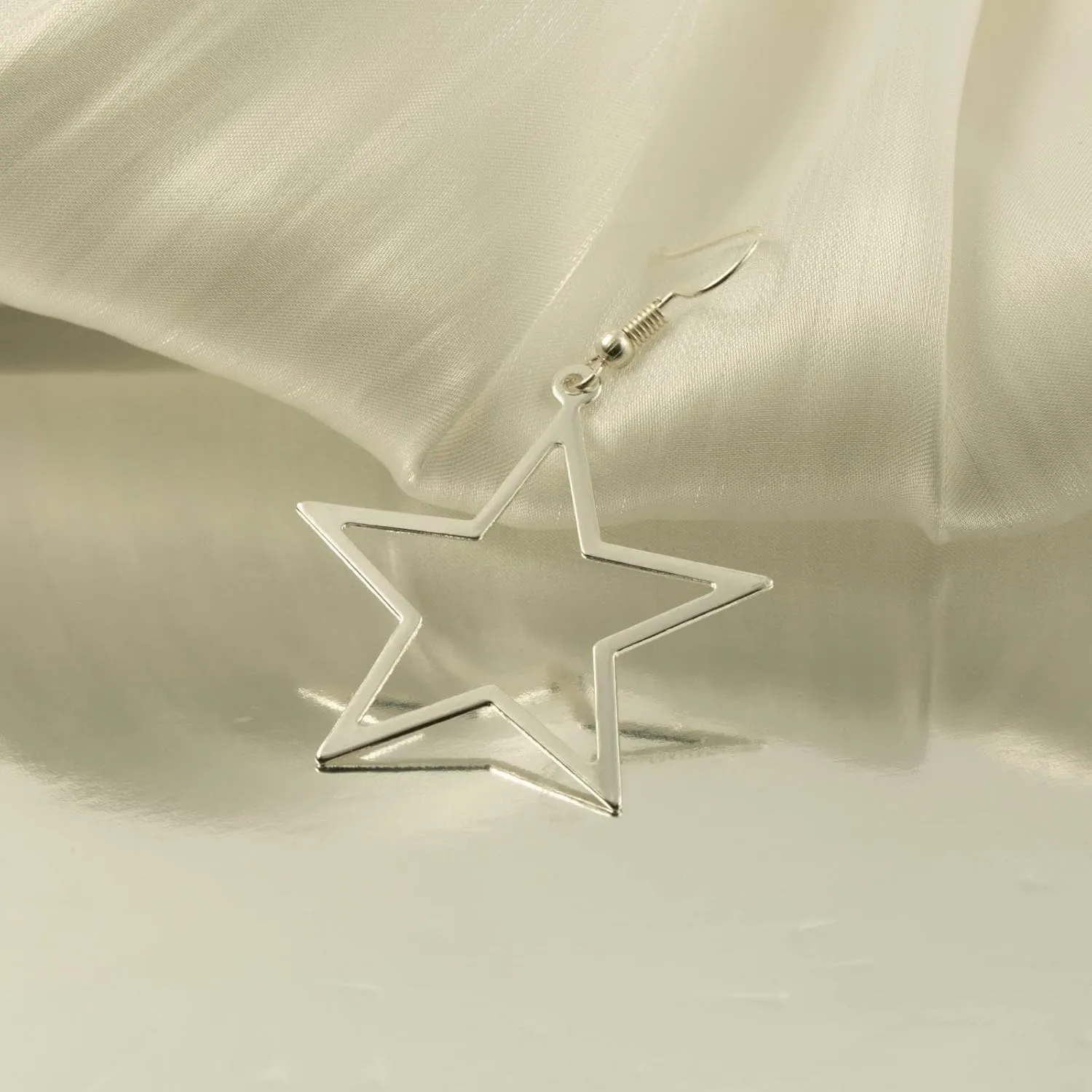 Simple Star Earrings for Women, Hollow Star Dangle Drop Earrings
