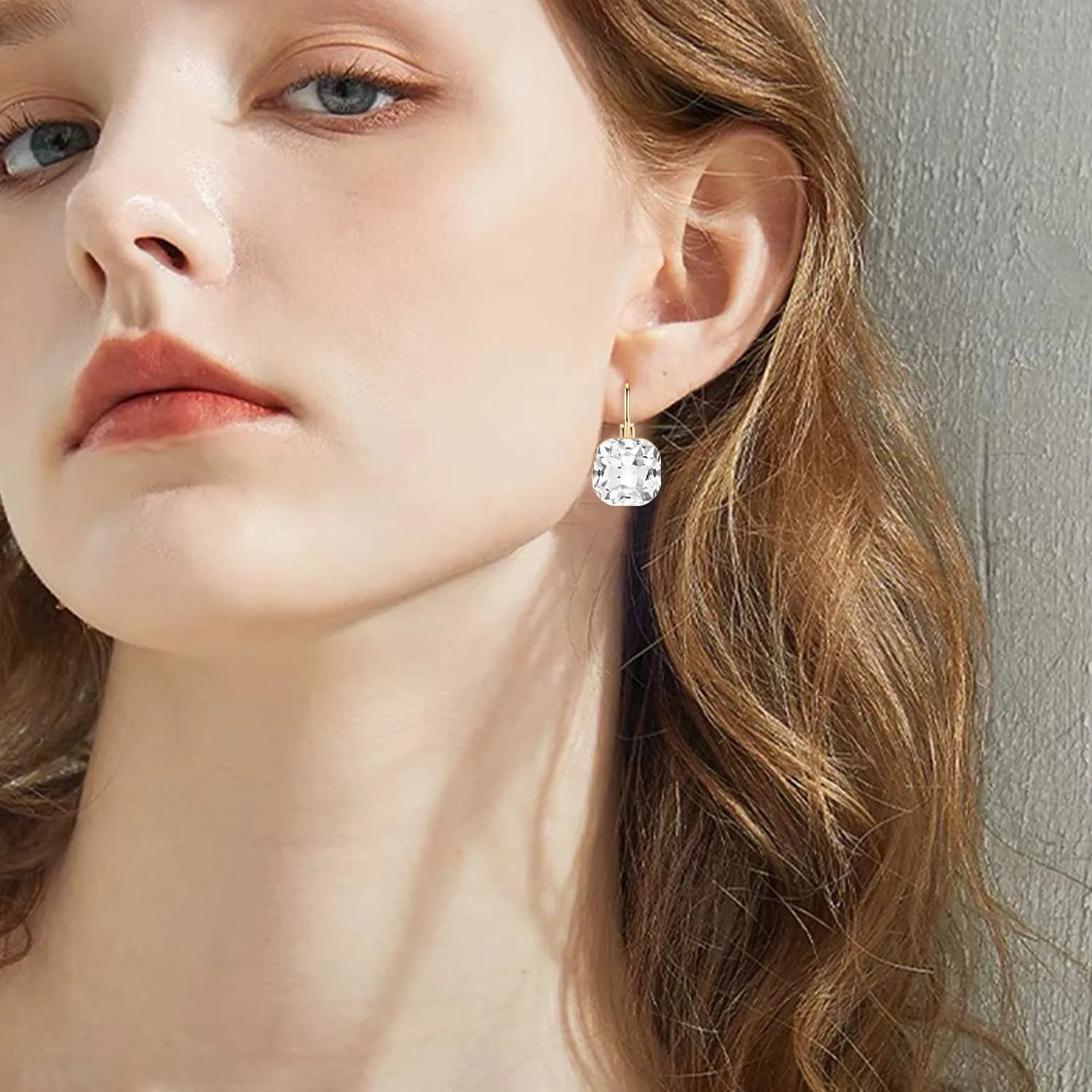 Sparkly Crystal Square Leverback Earrings Rhinestone Geometry Dangle Drop Earrings For Women Brides Bridesmaids Weddings