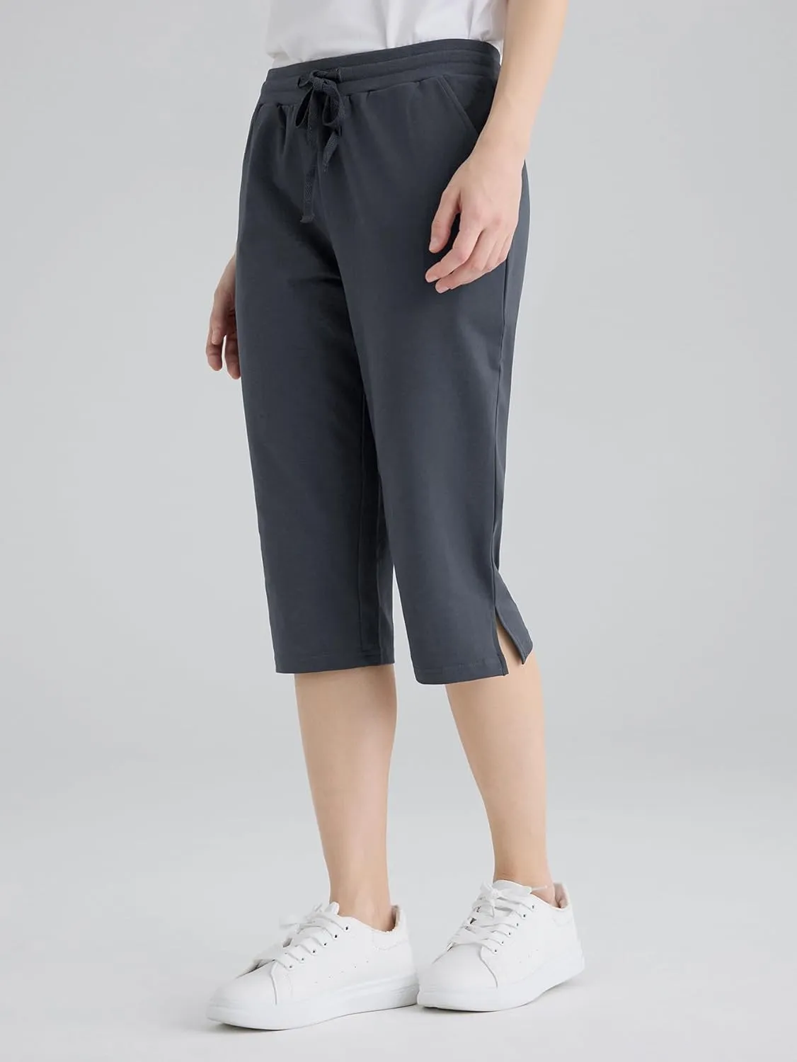 Weintee Women's Petite Cotton Capris with Pockets