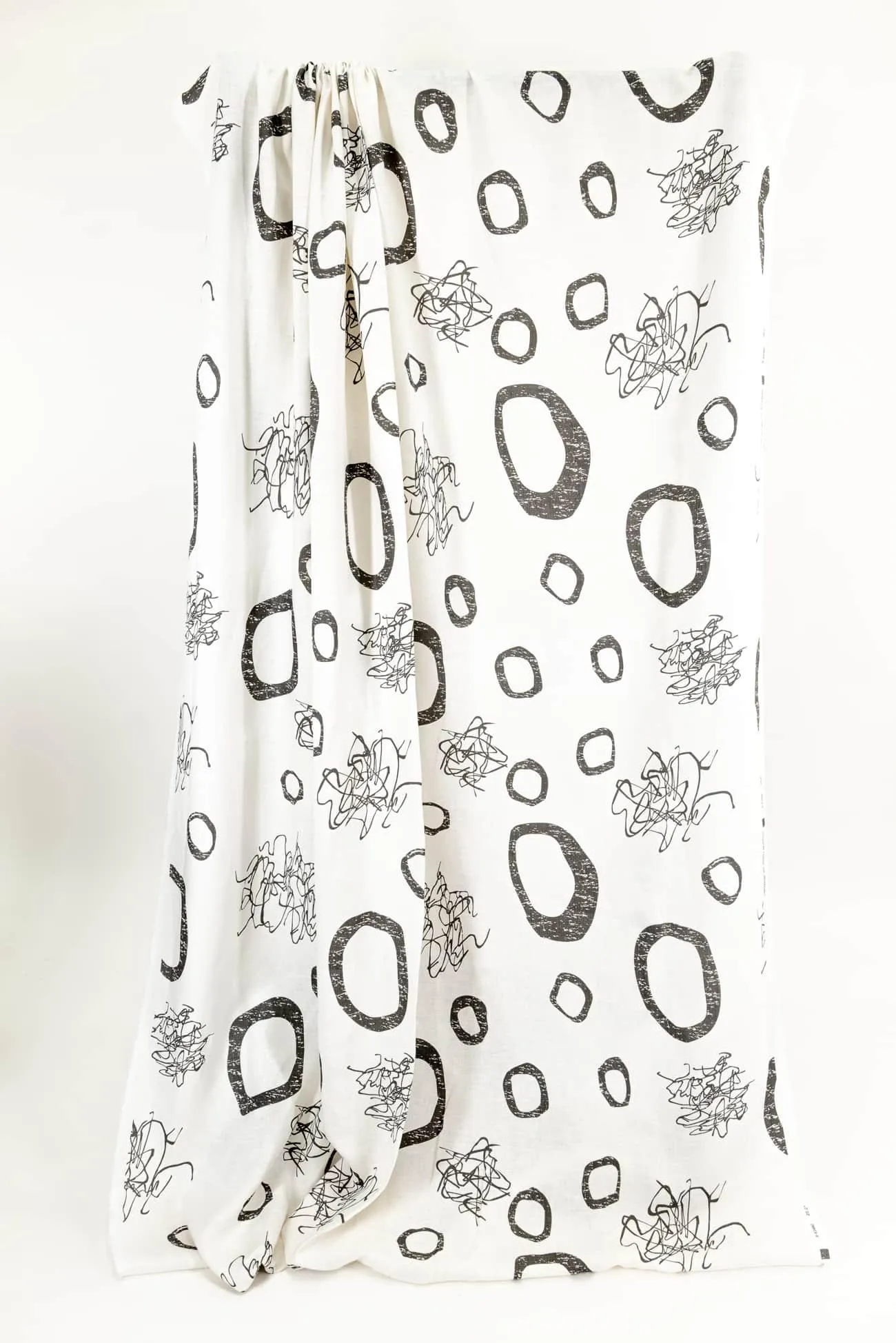 White Cloud Linen Woven (1 yard)with flaw/seem line