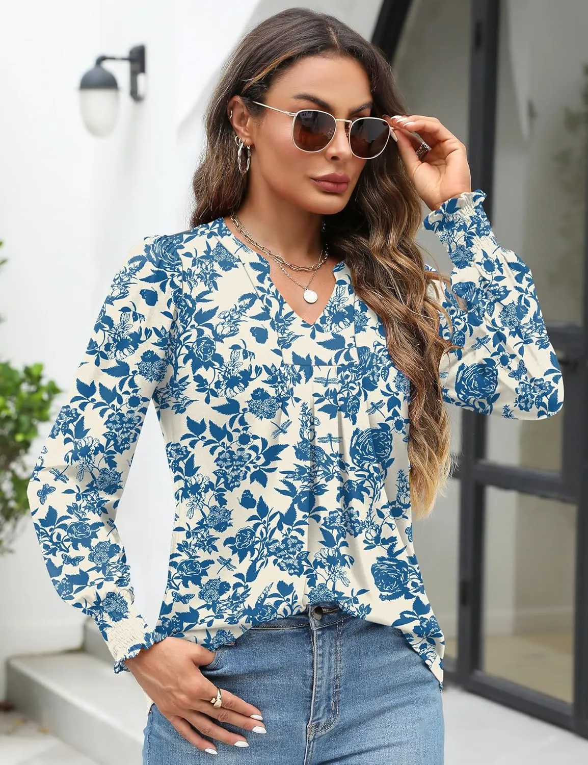 Womens V Neck Long Sleeve Blouses Tops 2024 Fall Fashion Ruffle Cuffs Dressy Casual T-Shirts